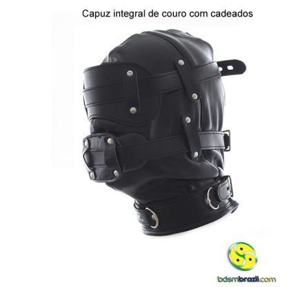 Capuz integral de couro com cadeados