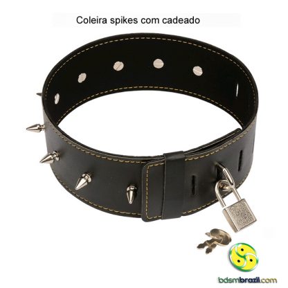 Coleira spikes com cadeado