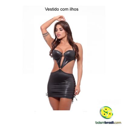 Vestido com ilhos